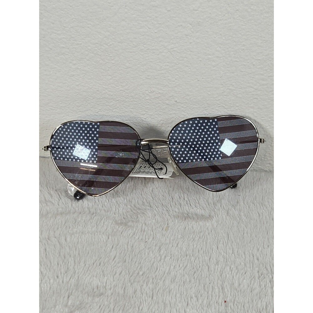 Heart SUNGLASSES Womens Retro Vintage Festival Fashion Sunglasses CASE